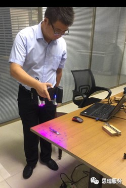 若何使用三维扫描仪进行骨骼锁定钢板逆向扫描